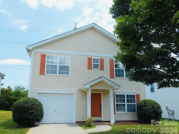 6618 Wicked Oak Ln, Charlotte, NC 28216
