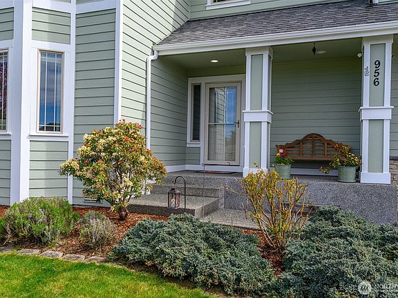 4th image of 956 Cove View Circle