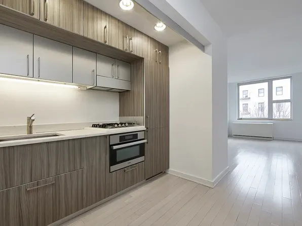 250 Bedford Avenue image 1 of 10