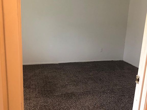 5th image of 5450 Southgate Blvd