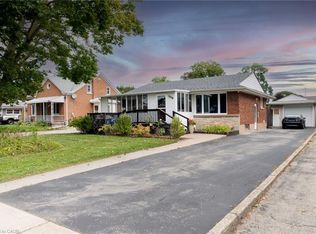 1549 Concession Rd, Cambridge, ON N3H4M1