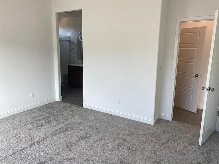 6073 E Fillmore Ave — Photo 7