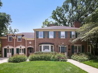 9000 S Hoyne Ave, Chicago, IL 60643