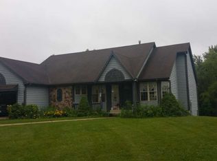 12700 259th Ave, Trevor, WI 53179