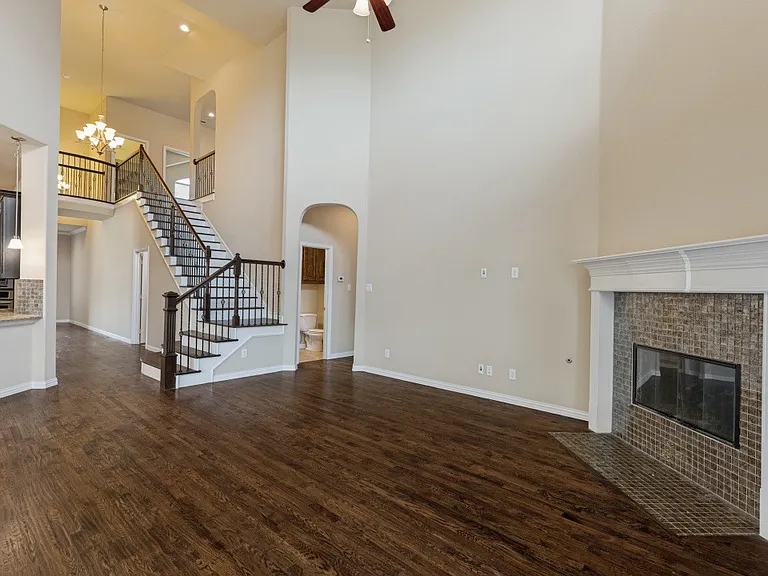 6100 Mickelson Way — Photo 6