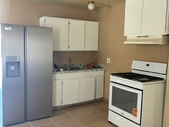 1066 W 5th St, San Bernardino, CA 92411