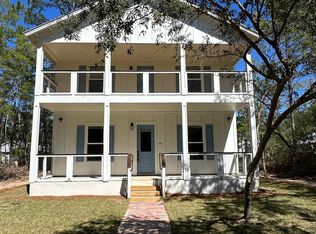 99 Devlieg Ave, Pt Washington, FL 32459