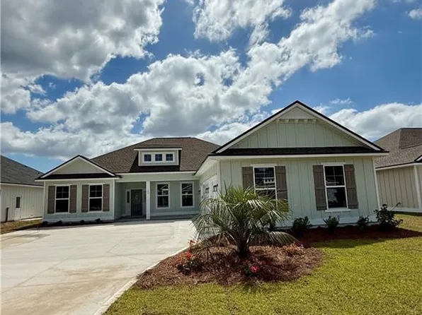 103 Sundance St, Kingsland, GA 31548