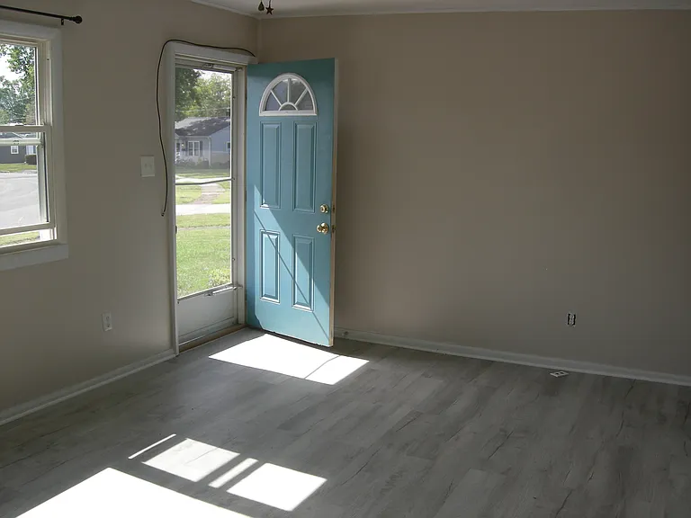 1636 Marlin Pkwy — Photo 3
