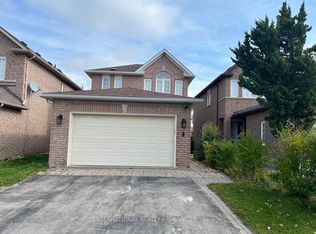 6 Woodhaven Cres, Richmond Hill, ON L4E3T1
