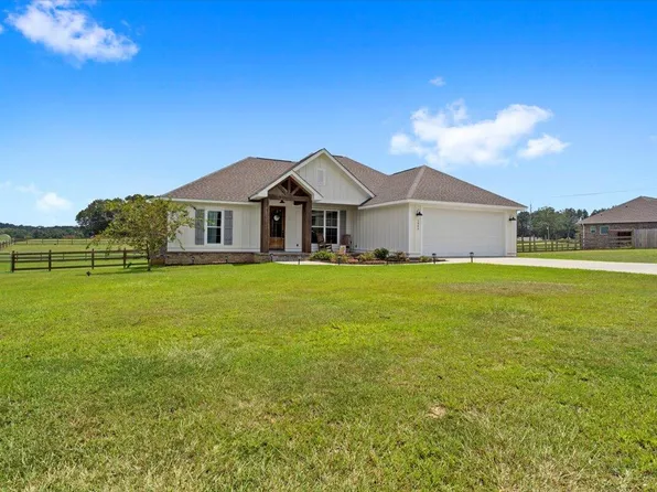 1566 Oloh Rd, Sumrall, MS 39482