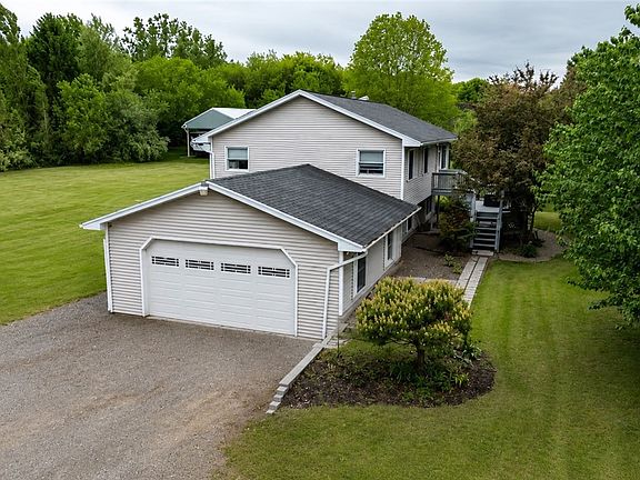 2nd image of 3497 Boyce Rd