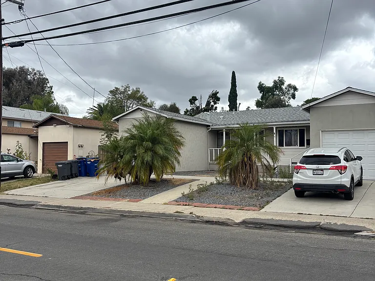 6080 Severin Dr — Photo 4