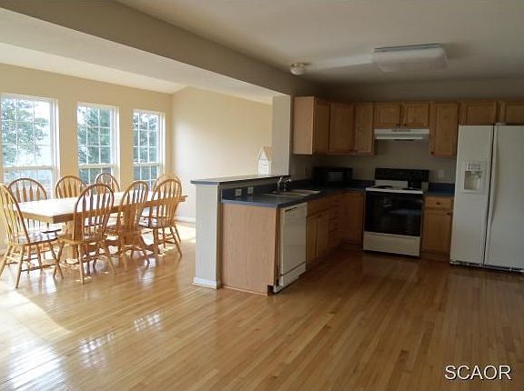 4th image of 37794 Nassau Ln