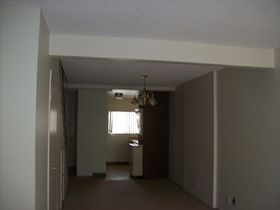 3rd image of 229 S Ventura Rd Unit 117