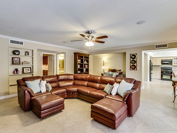 5th image of 16001 N 58th Pl