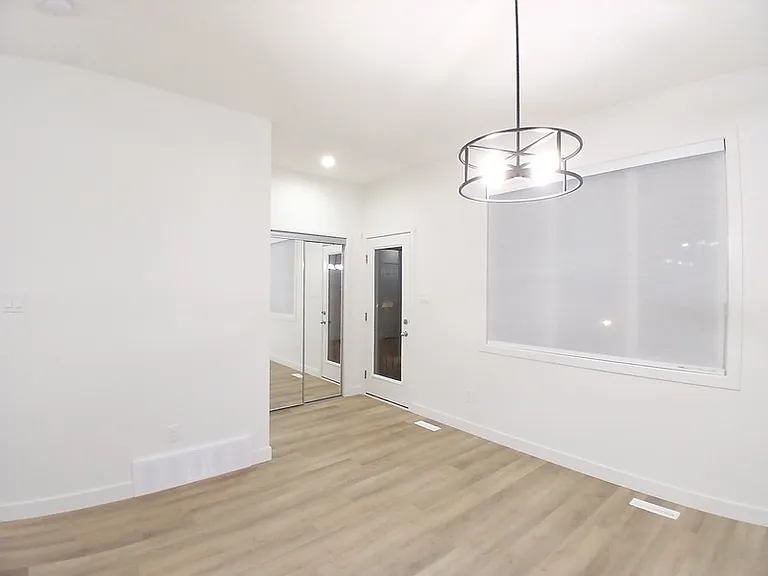 5144 Kinney Pl SW #UPPER — Photo 2