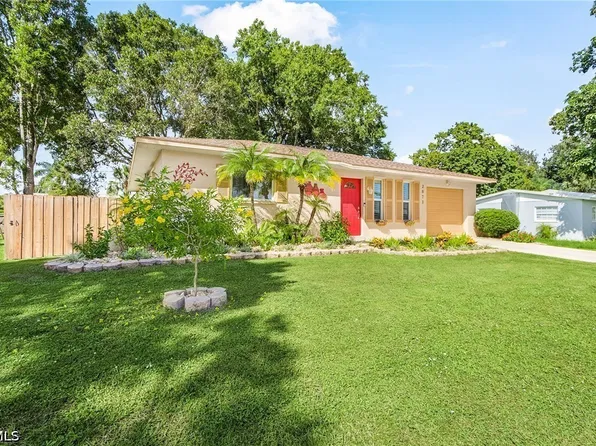 2073 E Tobago Cir, Fort Myers, FL 33905