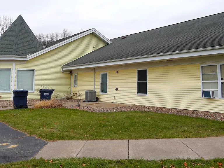 100 Bothne Dr — Photo 31