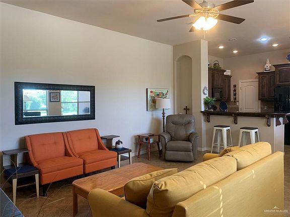 4th image of 3805 Heron Way