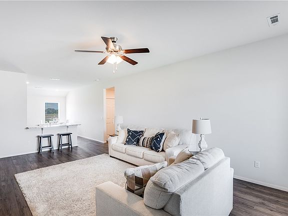 5th image of 1708 Ace Ave