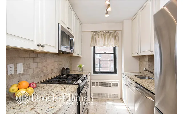 Sold by Douglas Elliman | media 3