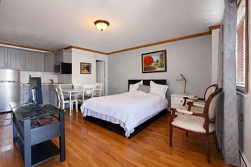 1229 Clay Ave #1 Photo 1