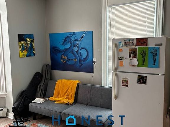 3rd image of 9 Maple St #1