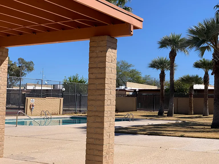 829 S Pantano Pkwy — Photo 18
