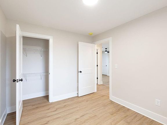 4th image of 396 Linden Ave NE APT 202