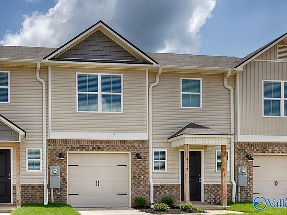 2nd image of 4117 Hudson Ct