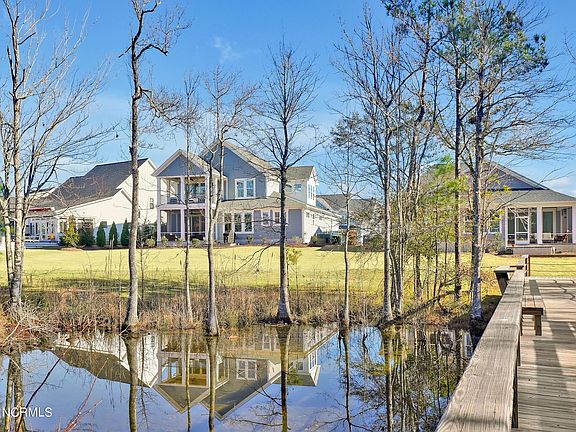 3rd image of 8127 Kemper Ct