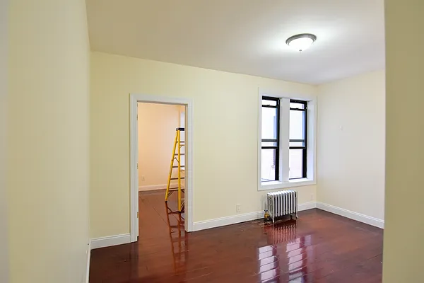 Rented by Zuz Realty | media 6