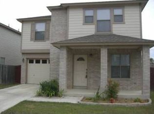 2 Moonwalk Crst, San Antonio, TX 78254