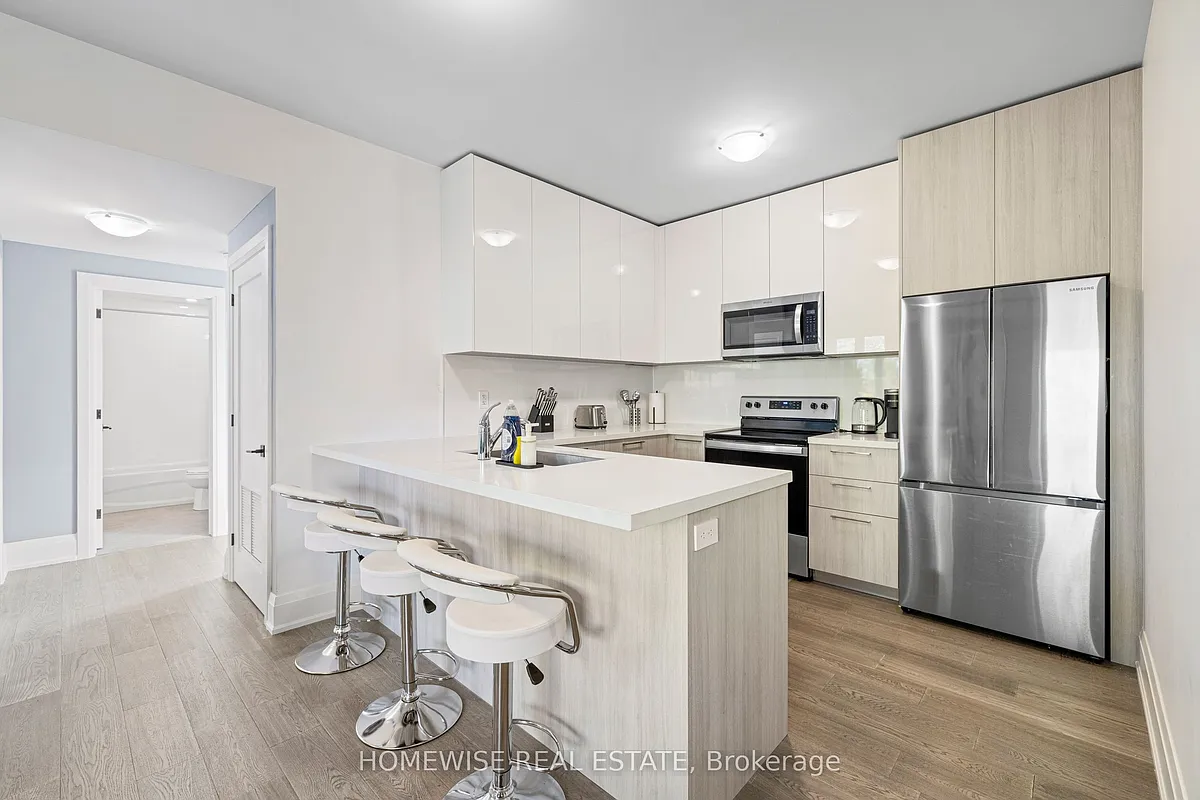 Building Photo - 1673 Bathurst St #4B