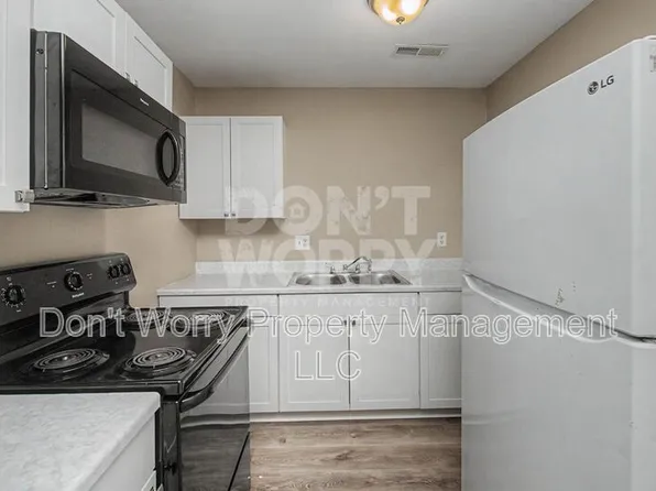 615 Dumaine St, Eden, NC