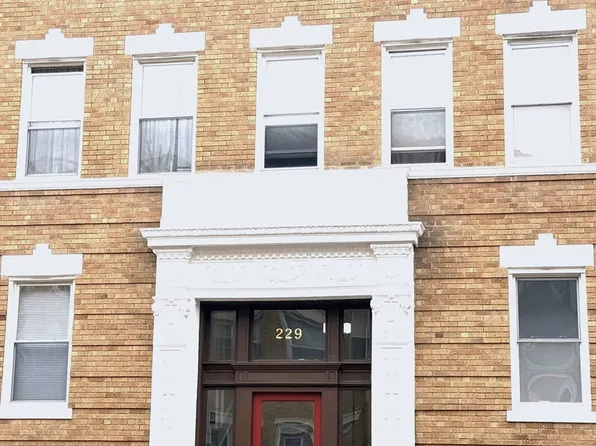 229 Kelton St APT 11, Allston, MA 02134