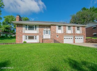 703 Stanford St, Jefferson City, MO 65109