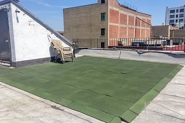 Sold by Ideal Properties Group | media 19