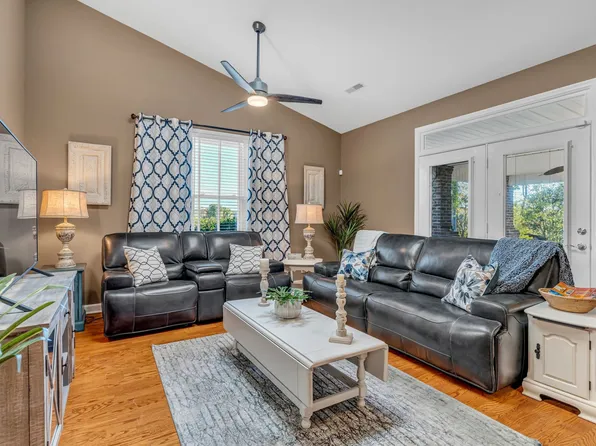 705 Black Patch Dr Suite 20, Springfield, TN 37172