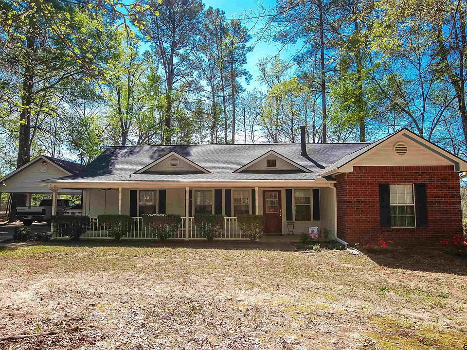 1st image of 15851 Cripple Creek Dr