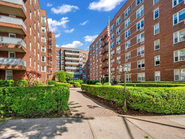 9201 Shore Road image 20 of 30