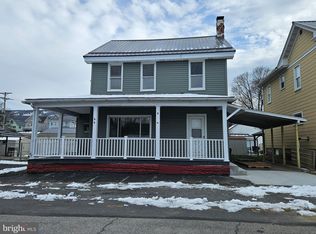 615 E 2nd St, Bellwood, PA 16617