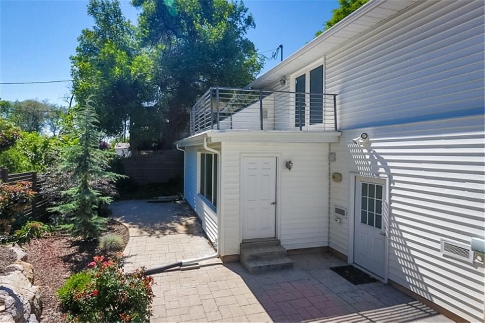 1st image of 1582 E Sunnyside Ave #Basement