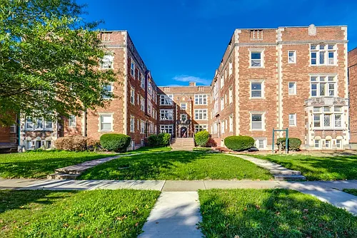 2840 S Moreland Blvd #5 Photo 1