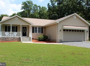 9040 Kentucky Springs Rd, Mineral, VA 23117