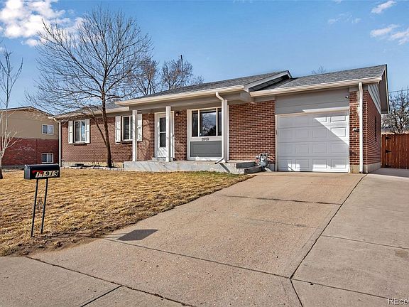 3rd image of 11919 Lavinia Lane