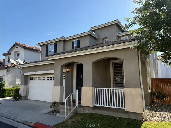 28282 Cedar Ln, Saugus, CA 91350