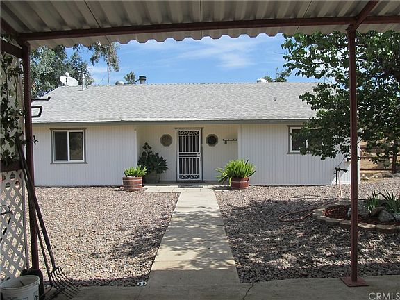 5th image of 23675 Dorcas Ln