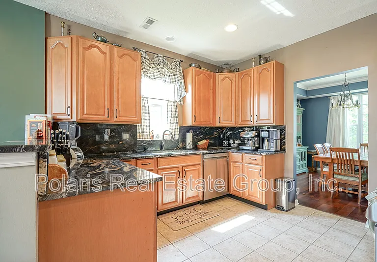 13535 Molique Blvd — Photo 19